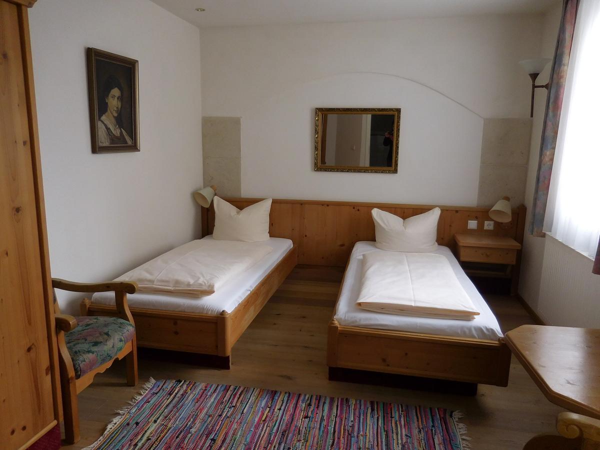 Kaiserhof Hotel Sonne Nördlingen Εξωτερικό φωτογραφία